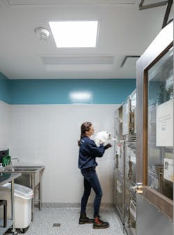 Grapevine pet center Solatube TDDs Grapevine pet center Solatube TDDs