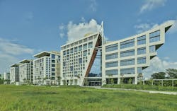 Photo by Timothy Hursley, courtesy of Safdie Architects Photo by Timothy Hursley, courtesy of Safdie Architects