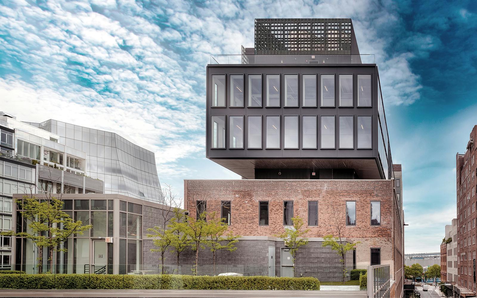 672101795b19cd60b9a8e897 520w20thst Mainimage