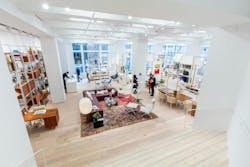 Photo © Walter P Moore Photo © Walter P Moore