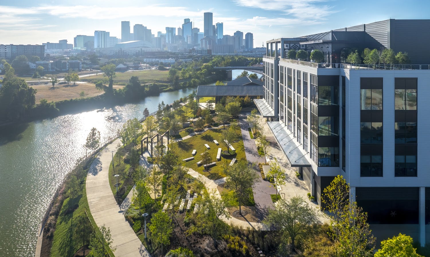 East River blends historic industrial character with modern design, creating vibrant public spaces along Buffalo Bayou in Houston, Texas. Photo &copy; ShauLin Hon