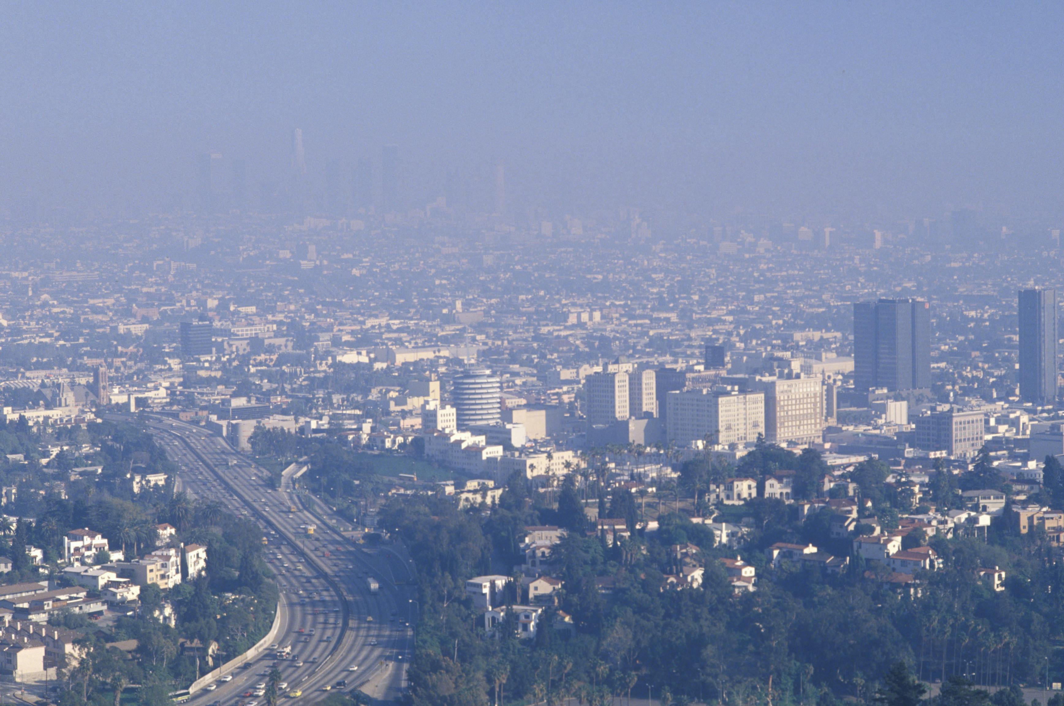 Smog obscuring the Los Angeles skyline