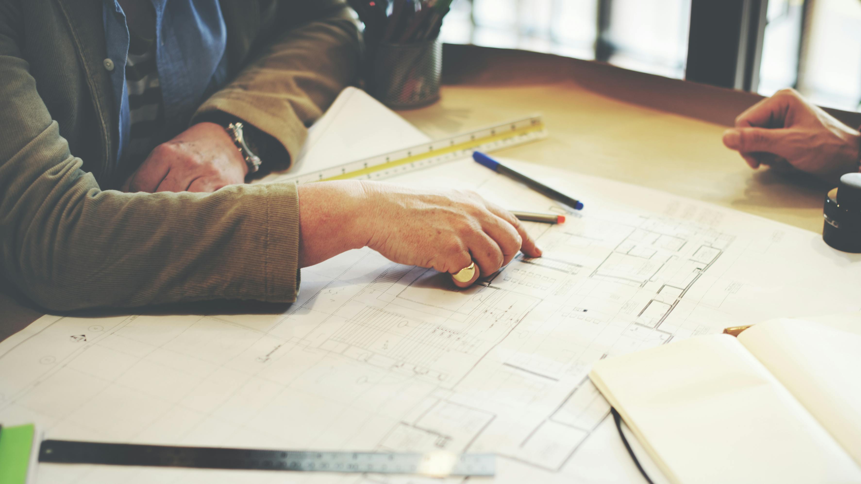 Architect Design Project Meeting Discussion Concept.