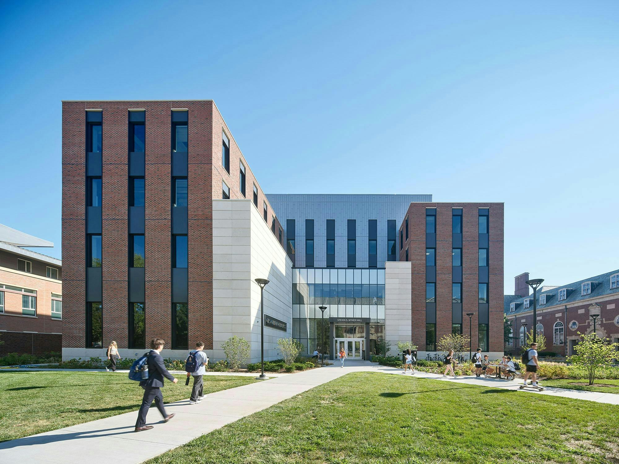 Steven S. Wymer Hall at the University of Illinois Urbana-Champaign, designed by LMN Architects and Booth Hansen. Photo: copyright Bruce Damonte, courtesy LMN Architects
