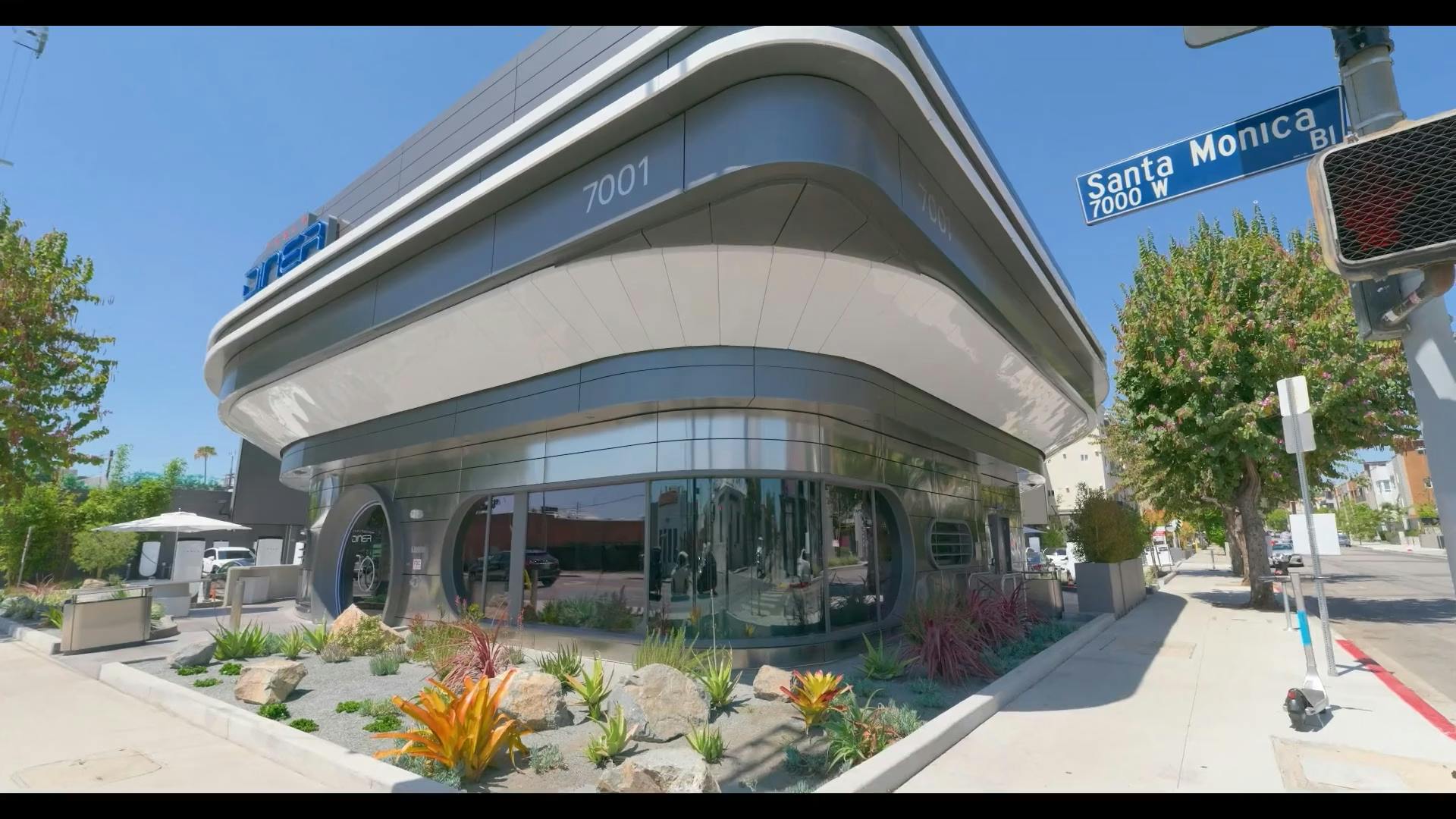 Featured Project: Tesla Diner