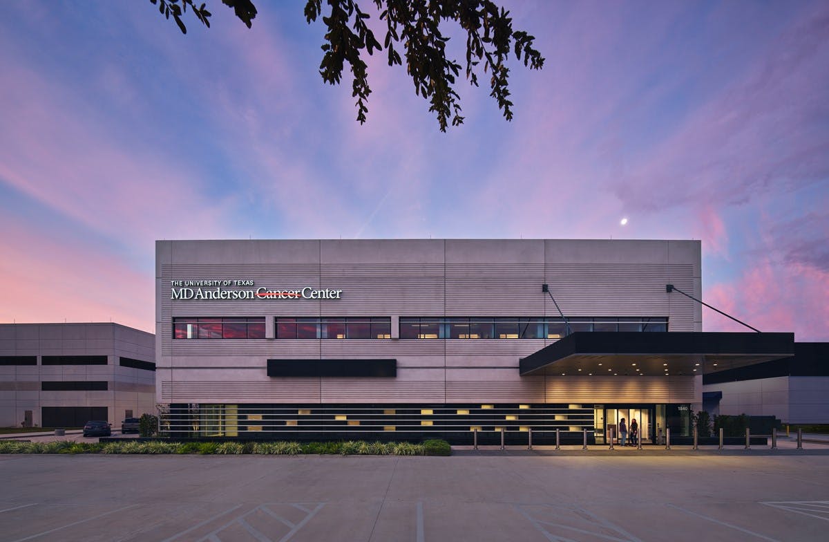 The MD Anderson Cancer Center Proton Therapy Expansion Center lobby and patient amenities are located behind the east fa&ccedil;ade, filtering the morning light. Photo &copy; Prakash Patel