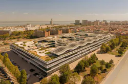 Oriente Green Campus. Photo: © Fernando Guerra Oriente Green Campus. Photo: © Fernando Guerra