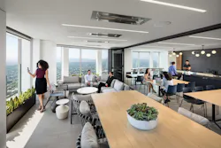 Lincoln International’s 67th-floor loggia allows fresh air into its lounge and pantry. Photo © Andrew Rugge, courtesy Perkins Eastman