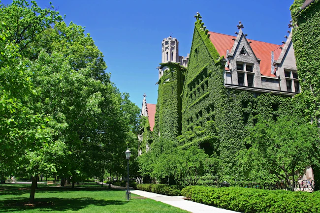 Ivy clad halls against blue sky of the University of Chicago campus