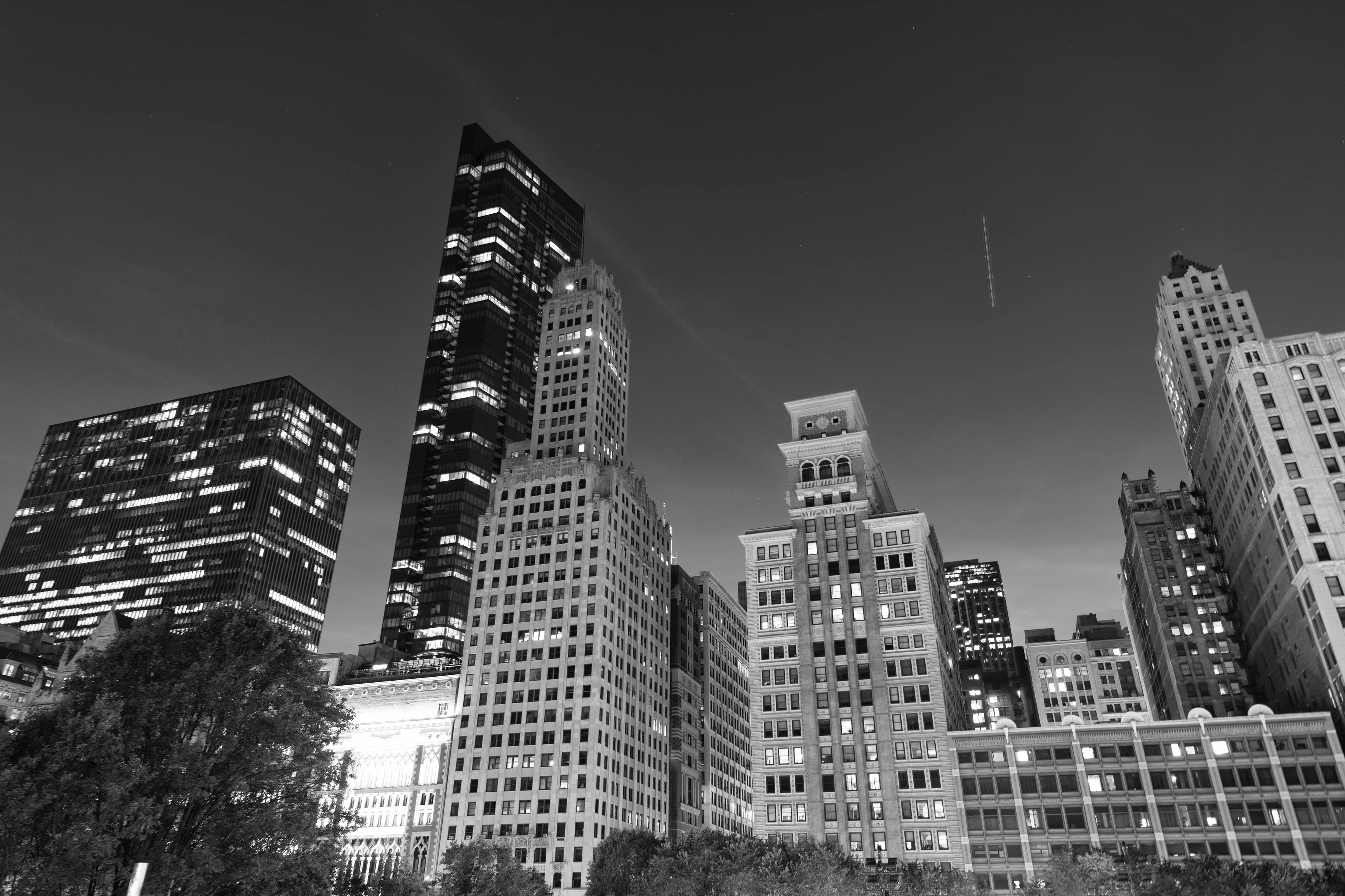 Skyscraper cityscape. Night city of Chicago. Business city. Night cityscape of Chicago skyscraper building. Chicago architecture of skyscraper. City night illuminated building. Twilight cityscape.
